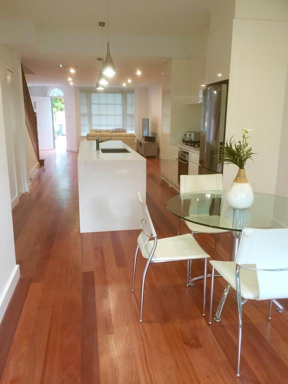 Villa Chic Townhouse In North Adelaide Exterior foto